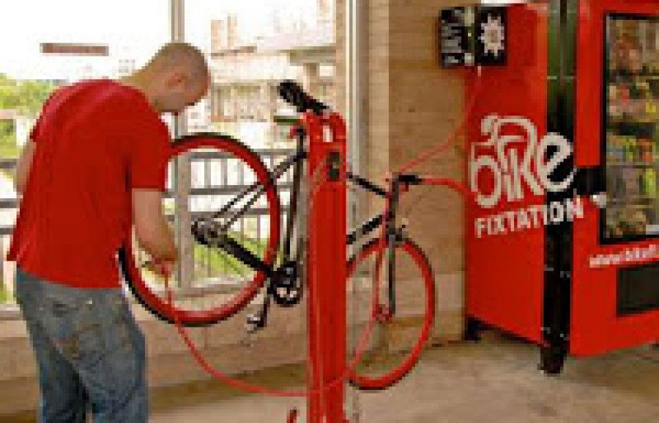 Cidade dos EUA ganha quiosques de autoatendimento para reparo de bicicletas