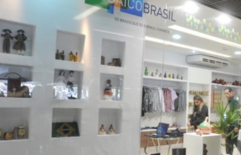 Pequenos negócios ganham espaço no aeroporto de Brasília