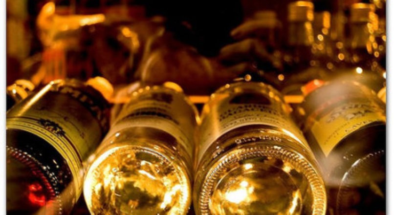 A ampla concorrência para os pequenos produtores de cachaça avaliada na Expocachaça 2014