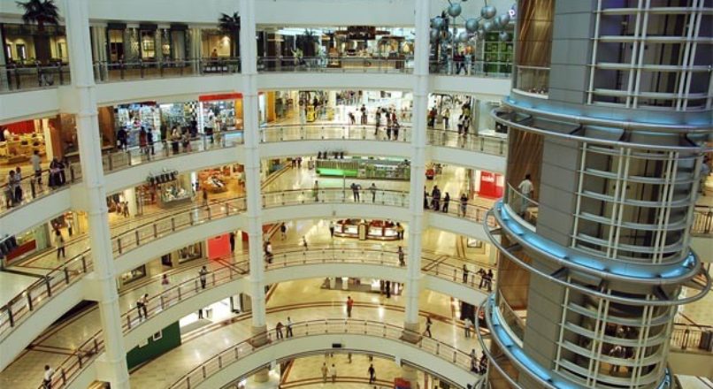 4 dicas para deixar a vitrine da loja atraente para o cliente