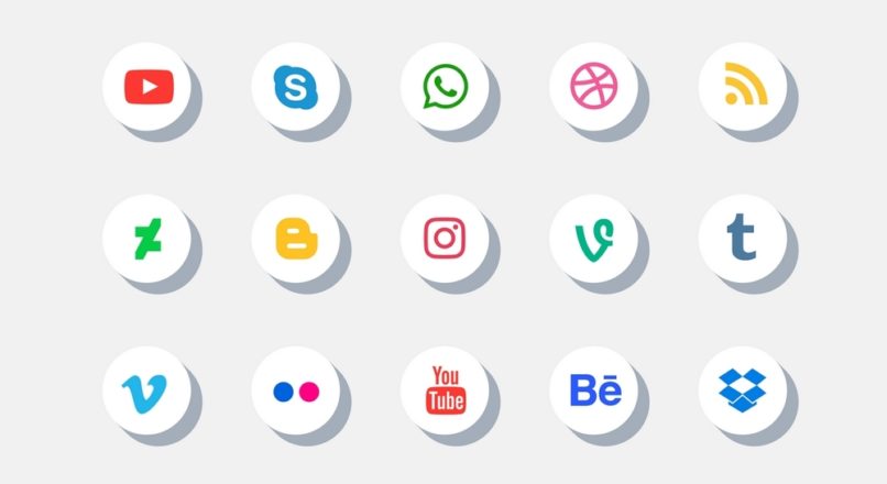 Como manter uma conta comercial nas redes sociais?