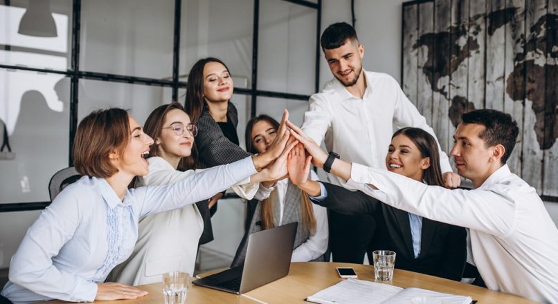 Como aumentar o faturamento da sua empresa capacitando sua equipe de vendas