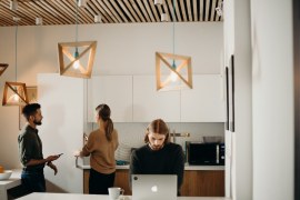 Trabalho remoto e home office: quais as diferenças e qual modelo escolher