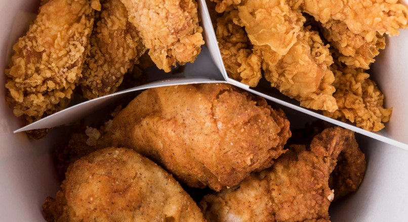 Frango No Balde: A Nova Tendência De Comida Rápida
