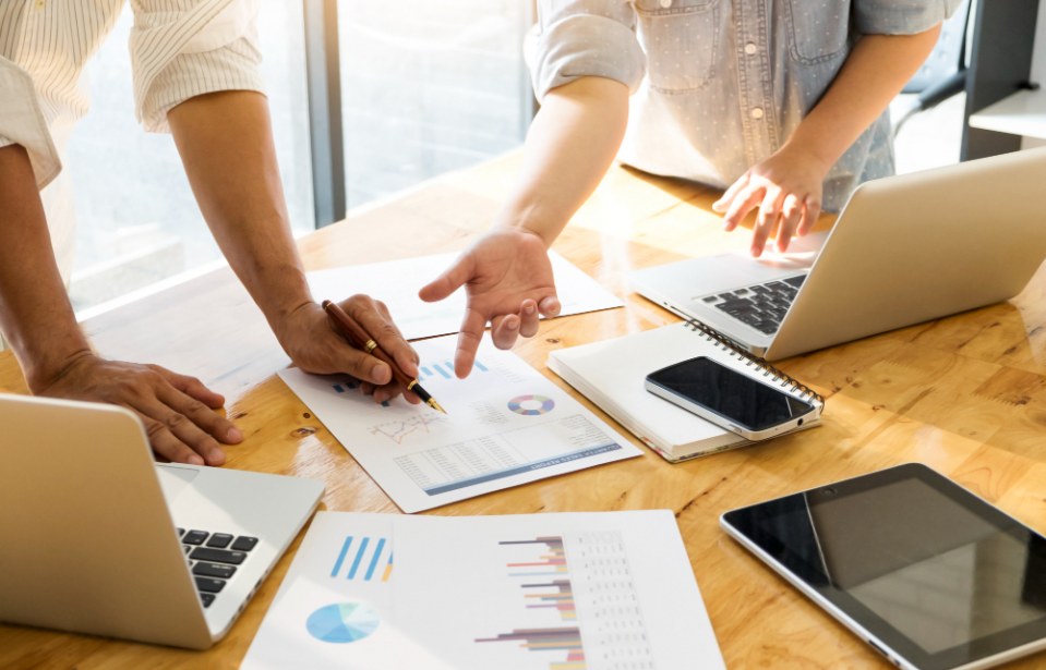 Como lidar com pessoas problemáticas no ambiente de trabalho?