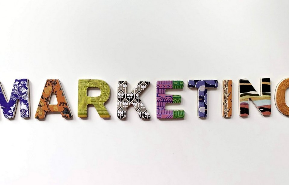 Como o setor de marketing funciona?