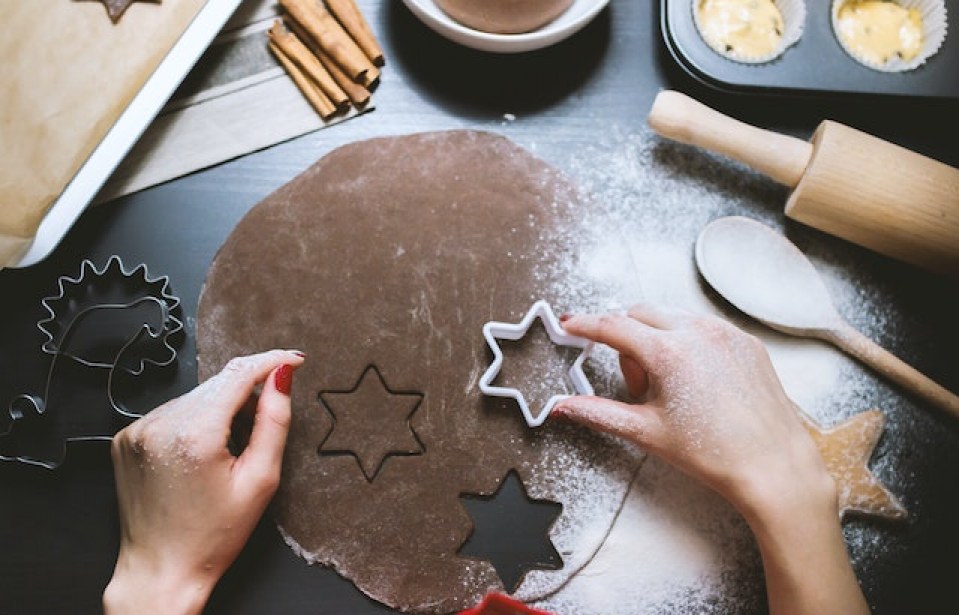 Empreender e transformar a sua paixão pela cozinha em um negócio.