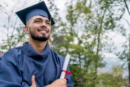 Por que a Graduação é crucial para o sucesso em 2023