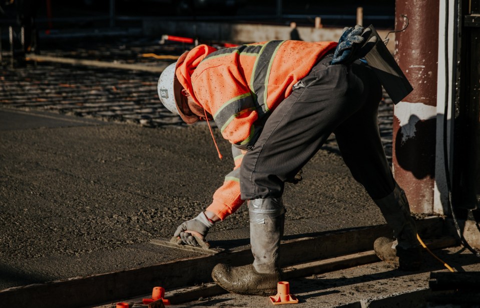 Estratégias de marketing e crescimento para concreteiras no mercado atual