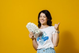 Confira 5 dicas para administrar e investir a renda extra