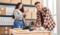 Encerrar um negócio sem prejuízo: 8 dicas para transformar seus ativos em receita