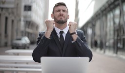 Maneiras Inteligentes de Ganhar Dinheiro: Veja Como Começar Ainda Hoje
