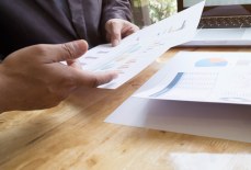 Como fazer uma apresentação institucional para um advogado?